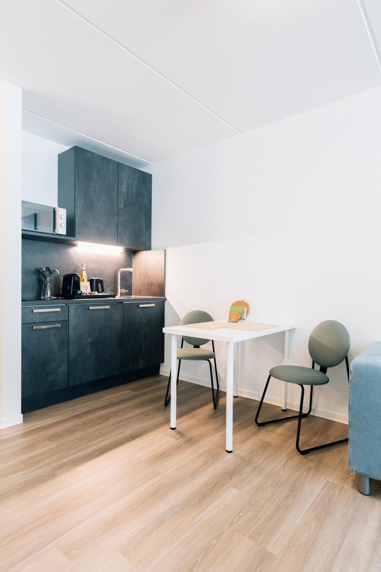 City - Travel & Living - Appartement Bielefeld Exterior photo
