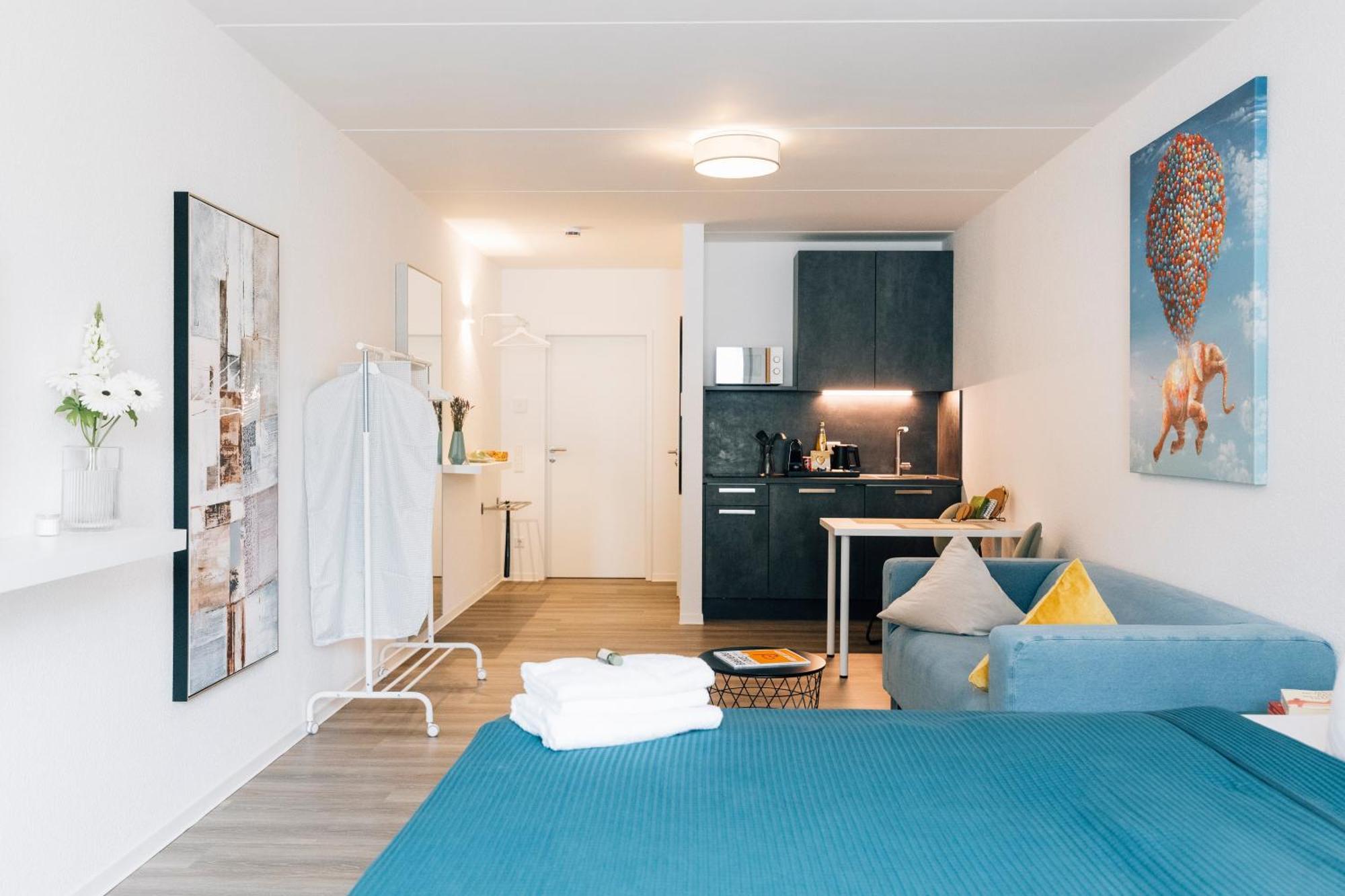 City - Travel & Living - Appartement Bielefeld Exterior photo